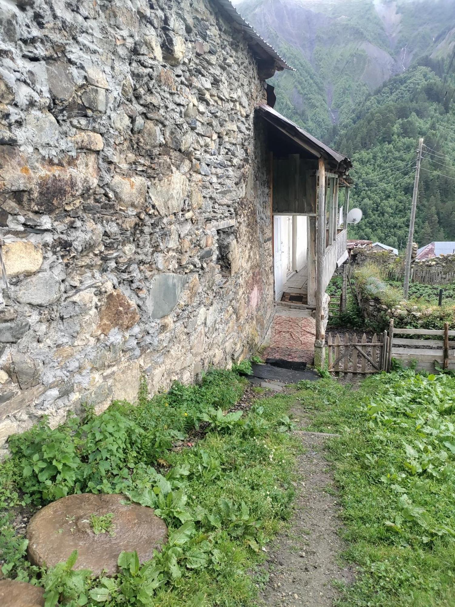 Guest House "Betqil" Adishi Buitenkant foto